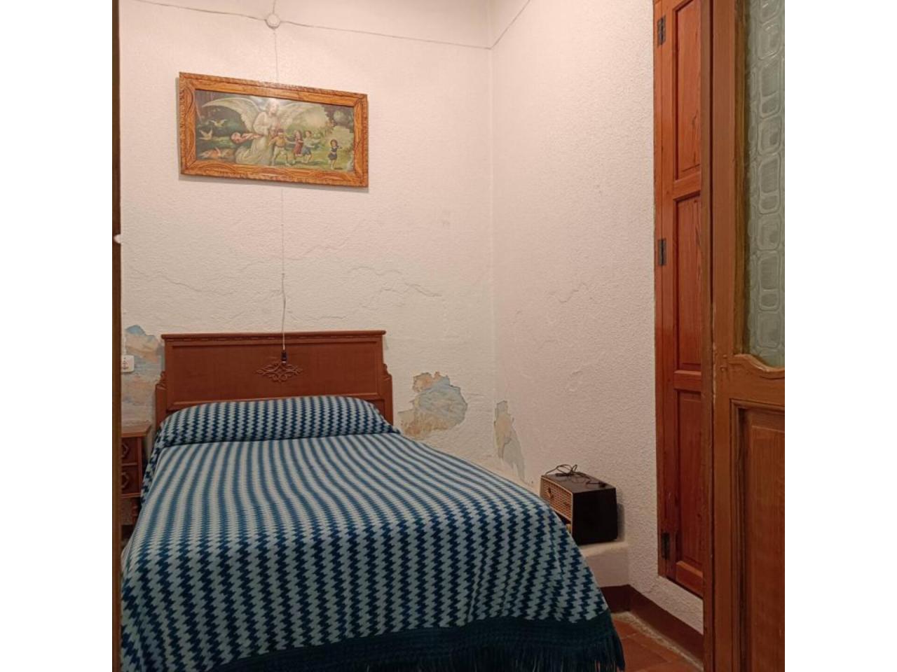 Casa unifamiliar en venta en Biar - Image 4