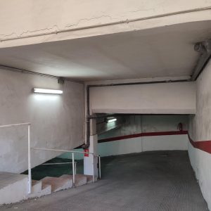 Garaje en venta en Elda