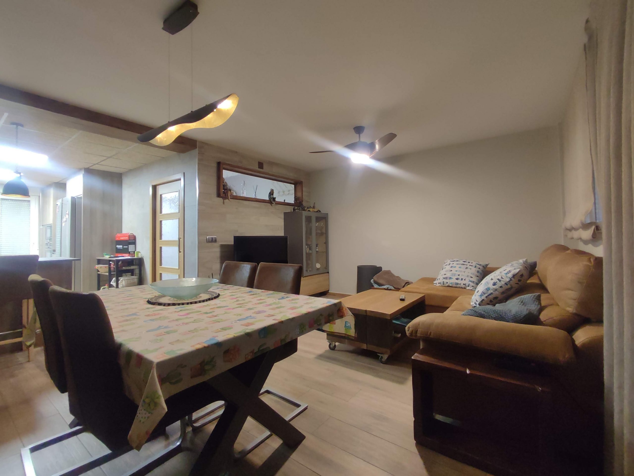 CASA ADOSADA CON AMPLIO LOCAL MAS DOS PLANTAS CON TERRAZAS - Image 12