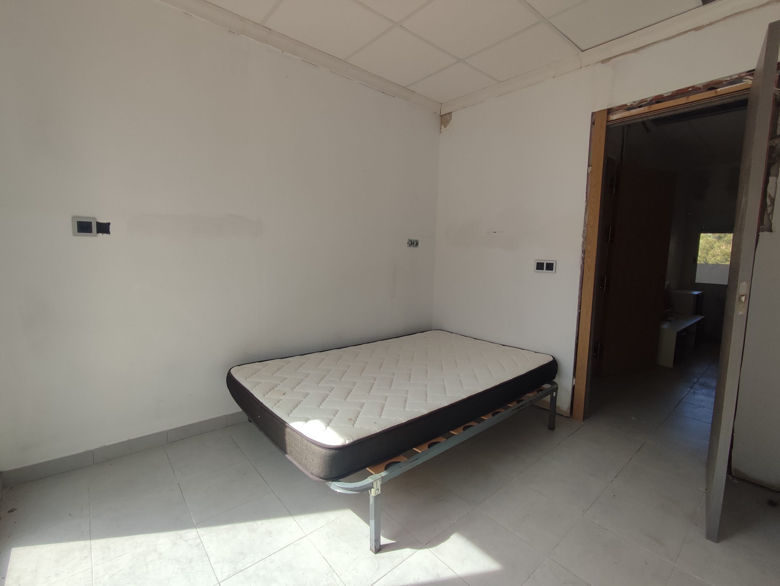 PISO ECONÓMICO EN ELDA - Image 6